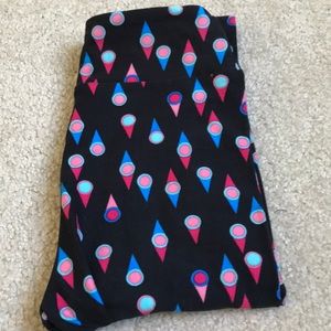 NWOT lularoe leggings (Tween)